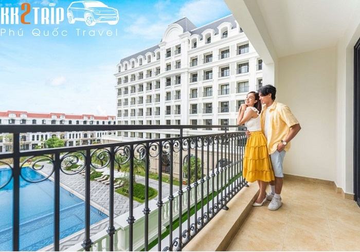 Phu Quoc Beachfront Hotel with Local Life View