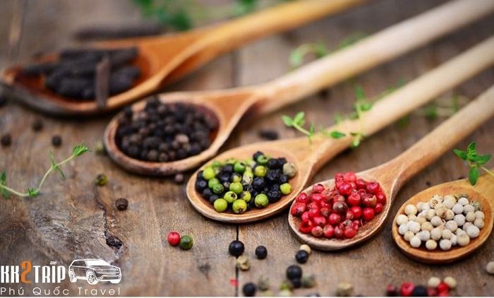 Phu Quoc Pepper Farms: A Must-See Spice Paradise Close-up of black peppercorns in Phu Quoc