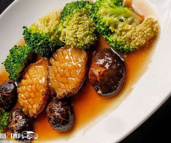 Delicious Abalone Recipes: A Taste of Phu Quoc's Finest Abalone with oyster sauce and broccoli