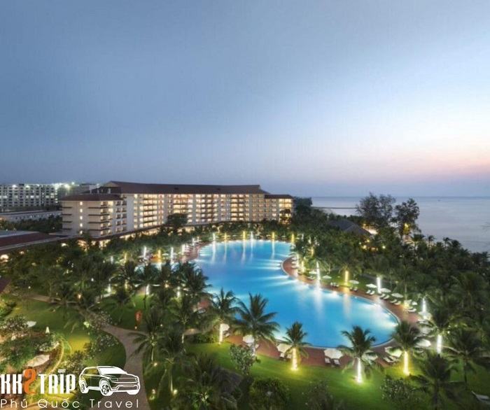 Vinpearl Resort & Spa exterior with pool