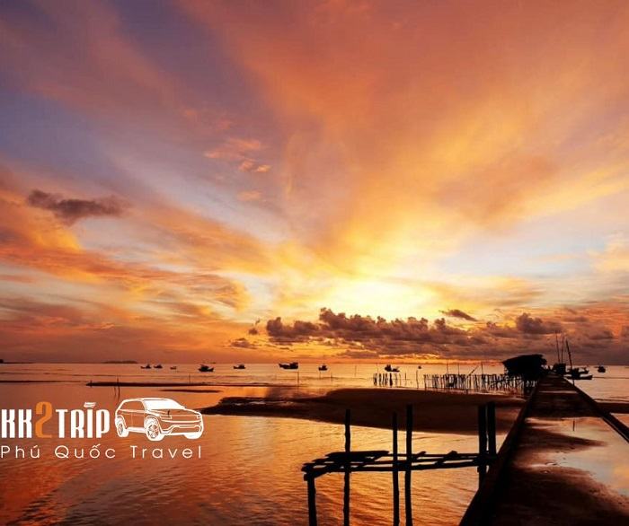 Làng Chài Hàm Ninh Có Gì Đặc Biệt? Review Chi Tiết Nhất!