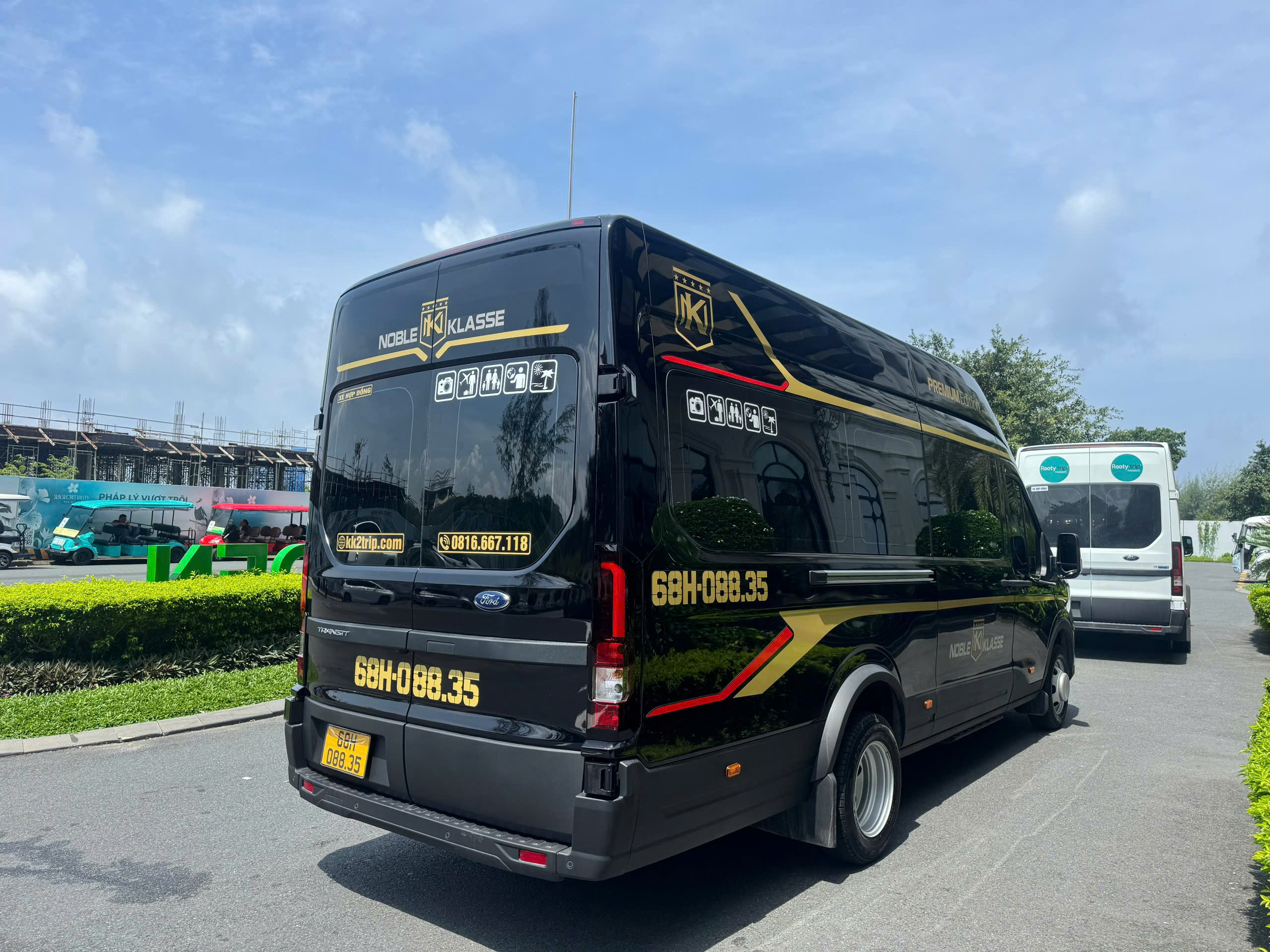 thue xe 18 cho phu quoc 3