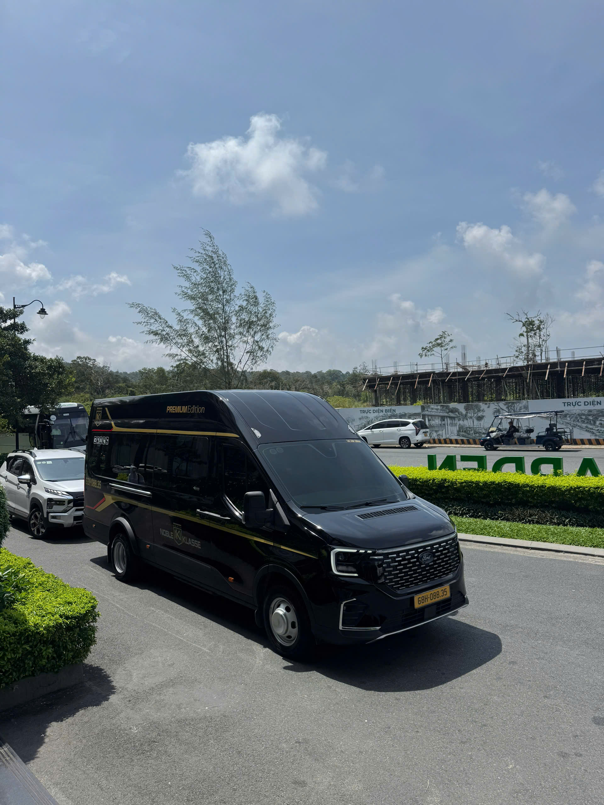 thue xe 18 cho phu quoc 5